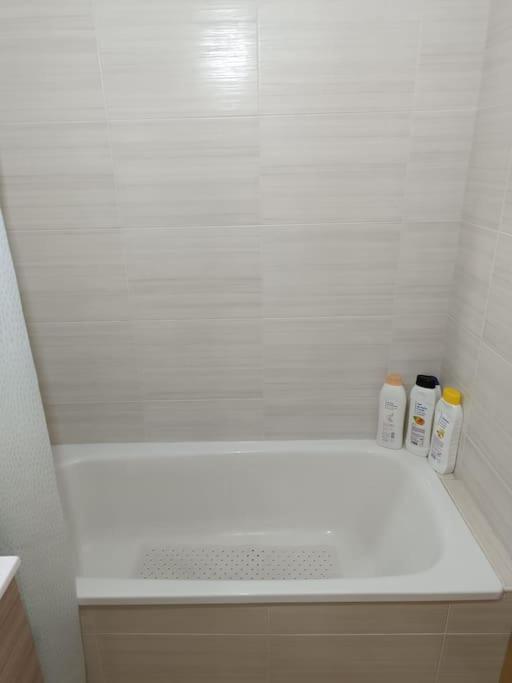 Mi Morada - Apartamento Lalin Bagian luar foto