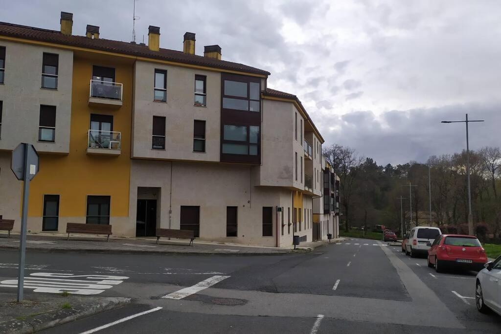 Mi Morada - Apartamento Lalin Bagian luar foto